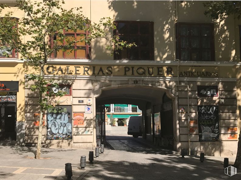 Local en venta en Calle Ribera de Curtidores, 29, Centro, Madrid, 28005 con ventana, edificio, superficie de carretera, planta, diseño urbano, barrio, fachada, área residencial, sombra y tintes y matices alrededor