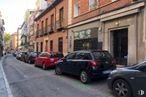 Retail for sale at Calle Águila, Centro, Madrid, 28005 with wheel, car, tire, land vehicle, vehicle, building, window, vehicle registration plate, motor vehicle and sky around