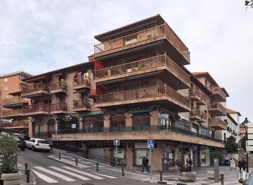 Local en alquiler en Avenida Ejército, Arganda del Rey, Madrid, 28500 con edificio, coche, cielo, nube, ventana, infraestructura, diseño urbano, condominio, planta y barrio alrededor