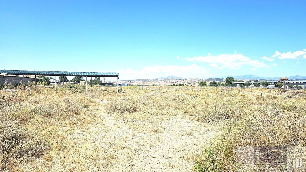 Land for sale at Camino Torrelaguna, Talamanca de Jarama, Madrid, 28160 with bridge, cloud, sky, plant, natural landscape, road, plain, meadow, grass and grassland around