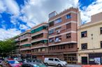 Retail for sale & for rent at Ciudad Lineal, Ciudad Lineal, Madrid, 28027 with car, van, building, cloud, land vehicle, tire, sky, wheel, vehicle and window around