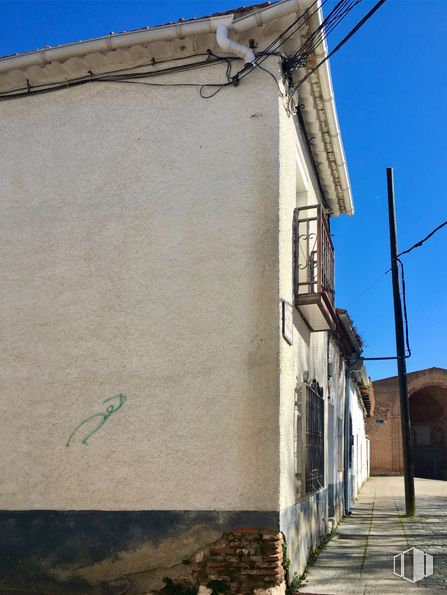 Suelo en venta en Calle San Miguel, 2, Talamanca de Jarama, Madrid, 28160 con edificio, cielo, madera, casa, pared, fachada, superficie de la carretera, tintes y sombras, tejado y paisaje alrededor