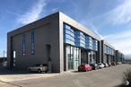 Office for sale at Polígono Cabanillas del Campo, Cabanillas del Campo, Guadalajara, 19171 with car, building, automotive parking light, cloud, sky, land vehicle, wheel, property, tire and vehicle around