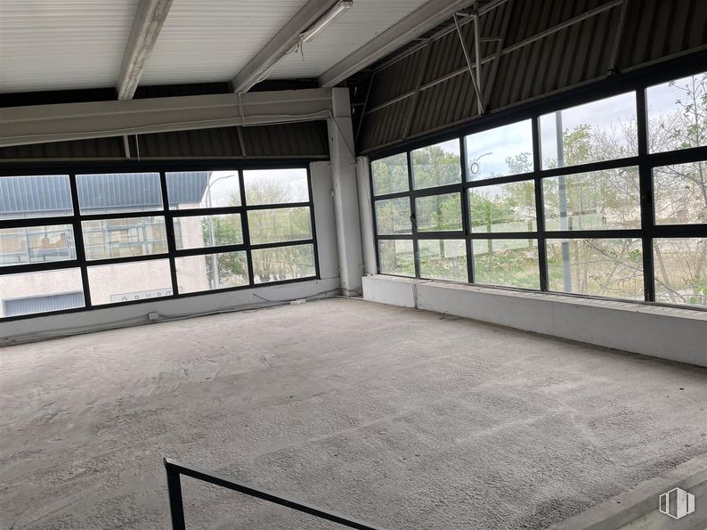 Industrial for sale & for rent at Zona empresarial, Getafe, Madrid, 28906 with window, fixture, building, shade, architecture, interior design, floor, wood, hall and real estate around