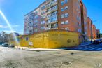 Local en alquiler en Avenida Burgos, Guadalajara, 19005 con edificio, cielo, ventana, asfalto, superficie de carretera, diseño urbano, vía pública, bloque de torre, condominio y barrio alrededor