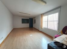 Office for rent at Calle Enmedio, Torrejón de Ardoz, Madrid, 28850 with window, lighting, building, fixture, wood, hall, shade, flooring, floor and house around