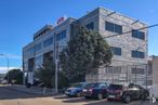 Industrial for sale at Diamond Business Center, Calle Llanos de Jerez, 22, Coslada, Madrid, 28820 with car, building, sky, automotive parking light, tire, wheel, land vehicle, property, vehicle and window around