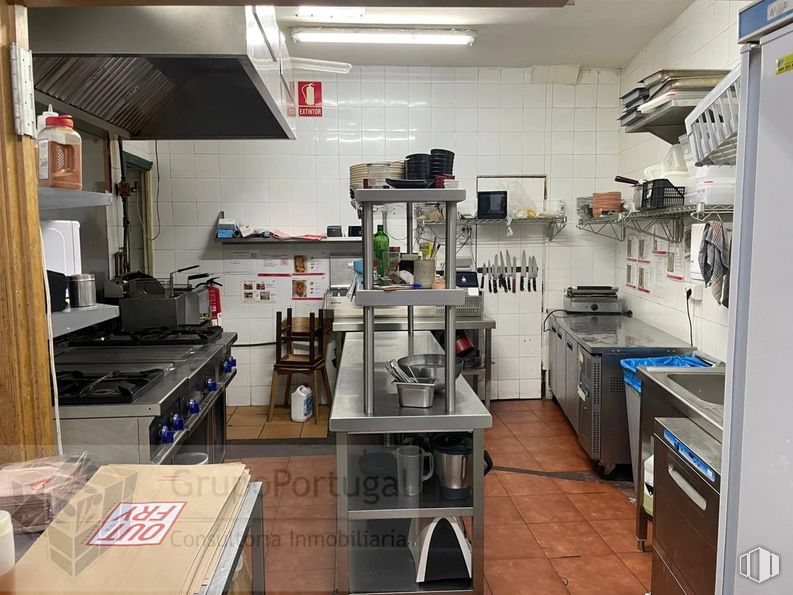 Local en alquiler en Malasaña - Universidad, Centro, Madrid, 28015 con cocina, aparato de cocina, suelo, gas, suelos, diseño automovilístico, máquina, electrodomésticos, ingeniería y edificio alrededor