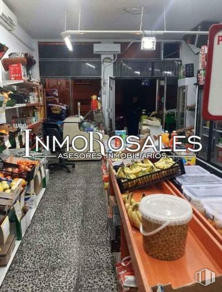 Retail for rent at Zona Villaverde, Villaverde, Madrid, 28021 with retail, produce, food, market, grocery store and natural foods around