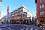 Office for rent at Calle Saturnino Calleja, 6, Chamartín, Madrid, 28002 with window, building, motorcycle, wheel, sky, daytime, infrastructure, tire, car and vehicle around