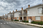 Land for sale at Casco urbano, Mascaraque, Toledo, 45430 with window, house, building, cloud, plant, sky, urban design, road surface, door and residential area around