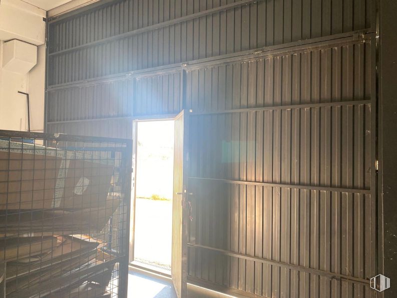 Industrial for sale at Parque Empresarial San Fernando de Henares, San Fernando de Henares, Madrid, 28830 with door, composite material, metal, building material, garage door, wood stain, plank, hardwood, siding and steel around