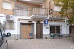 Retail for sale at Calle Convento, Tembleque, Toledo, 45780 with door, window, building, tree, residential area, facade, real estate, gas, city and house around