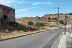 Land for sale at Calle Francisco Quevedo, 7, Campo Real, Madrid, 28510 with house, sky, plant, cloud, property, land lot, road surface, asphalt, grass and slope around