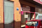 Retail for rent at Calle Fuente, 17, Collado Villalba, Madrid, 28400 with automotive lighting, vehicle, motor vehicle, hood, car, architecture, automotive design, automotive tail & brake light, automotive exterior and window around