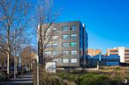 Office for sale at Calle Secoya, 14, Carabanchel, Madrid, 28054 with building, sky, plant, daytime, property, blue, window, tree, tower block and urban design around