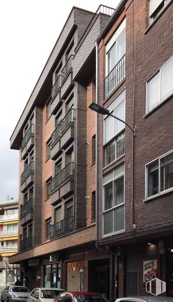 Oficina en alquiler en Calle Doctor Fleming, 7, Ávila, 05001 con tiempo de día, propiedad, ventana, edificio, accesorio, enladrillado, bloque de pisos, ladrillo, diseño urbano y condominio alrededor