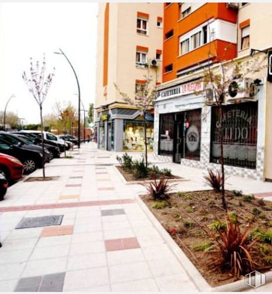 Local en alquiler en Calle Simón Hernández, 48, Móstoles, Madrid, 28931 con planta, edificio, coche, propiedad, neumático, rueda, ventana, superficie de la carretera, diseño urbano y suelos alrededor