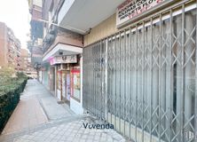 Retail for rent at Zona centro, Móstoles, Madrid, 28937 with neighbourhood, composite material, apartment, concrete, condominium, sidewalk and balcony around