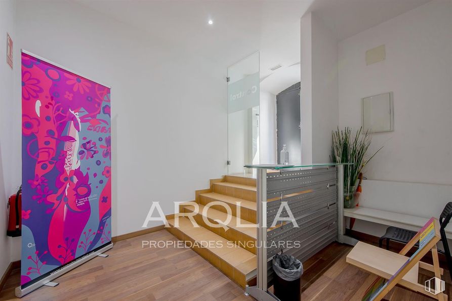 Oficina en venta en Calle Ferraz, Moncloa - Aravaca, Madrid, 28008 con planta de interior, propiedad, edificio, planta, madera, interiorismo, casa, suelos, suelo y maceta alrededor