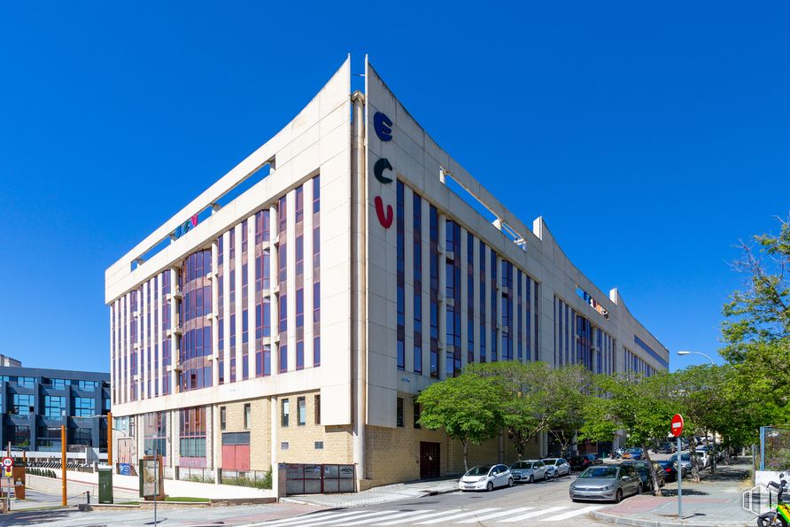 Oficina en alquiler en Edificio Ecu, Calle Medea, 4, San Blas - Canillejas, Madrid, 28037 con edificio, cielo, tiempo de día, propiedad, ventana, árbol, arquitectura, rueda, fachada y edificio comercial alrededor