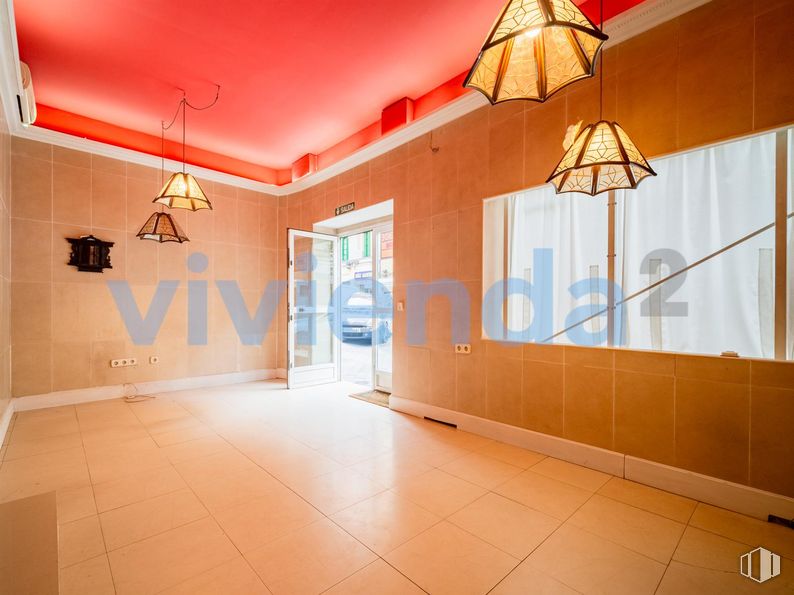 Local en venta en Calle Espronceda, Chamberí, Madrid, 28003 con lámpara, alumbrado, puerta, propiedad, madera, naranja, ventana, interiorismo, suelo y suelos alrededor