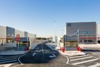 Industrial for rent at Avenida Premios Nobel, 2, Torrejón de Ardoz, Madrid, 28850 with building, sky, infrastructure, road surface, asphalt, architecture, urban design, residential area, public space and city around