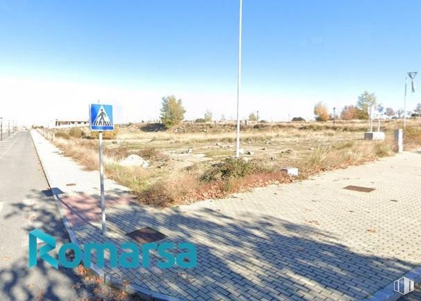 Suelo en venta en Calle Chipre, 20, Ávila, 05004 con cielo, planta, superficie de la carretera, asfalto, lote de terreno, hierba, vía pública, árbol, alquitrán y paisaje alrededor