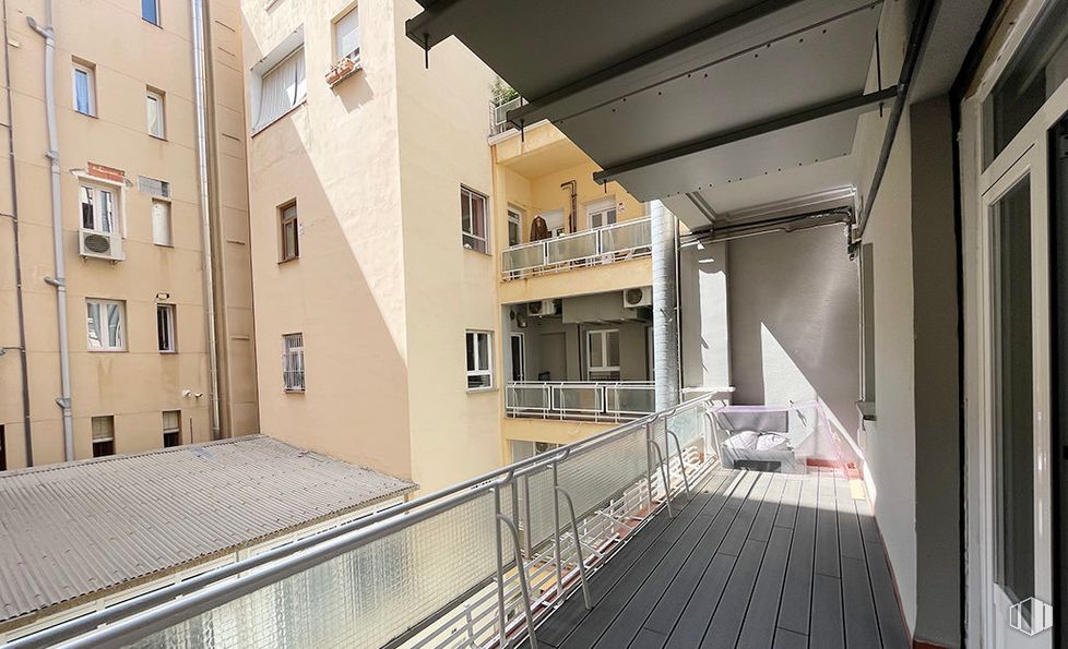 Oficina en alquiler en Calle Príncipe de Vergara, Salamanca, Madrid, 28001 con ventana, edificio, accesorio, suelos, suelo, condominio, diseño urbano, madera, casa y fachada alrededor