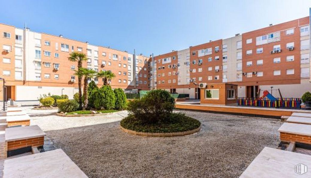 Oficina en venta en Calle María Zambrano, 3, Rivas-Vaciamadrid, Madrid, 28529 con planta, mueble, edificio, durante el día, propiedad, ventana, cielo, infraestructura, diseño urbano y condominio alrededor