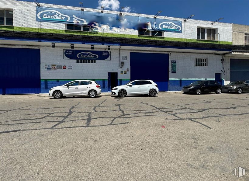 Nave en venta en Calle Impresores, 3, Getafe, Madrid, 28906 con coche, luz de estacionamiento, rueda, neumático, vehículo, cielo, vehículo de motor, nube, neumático de automoción y ventana alrededor