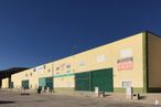 Industrial for sale & for rent at Calle Plomo, 14, Borox, Toledo, 45222 with building, sky, door, fixture, asphalt, landscape, composite material, commercial building, facade and tints and shades around