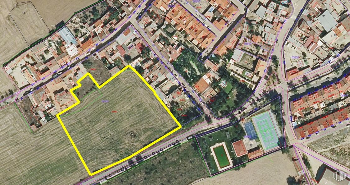 Land for sale at Calle Santa María, 26, Mascaraque, Toledo, 45430 with building, land lot, urban design, thoroughfare, neighbourhood, residential area, landscape, real estate, landmark and city around