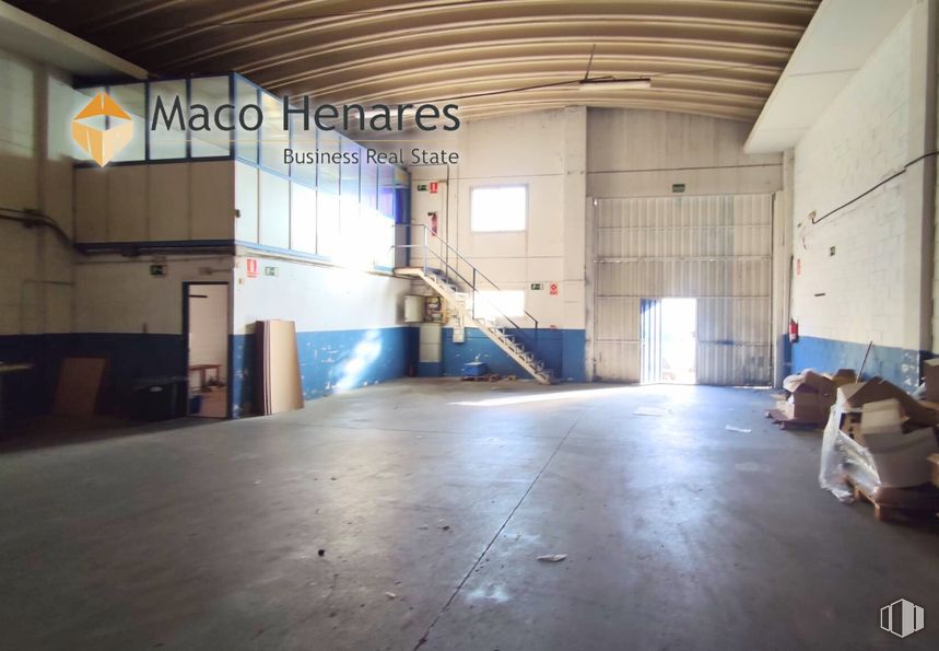 Industrial for rent at Calle Lisboa, 9, Torres de la Alameda, Madrid, 28813 with window, floor, flooring, hall, building material and daylighting around