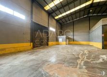 Industrial for sale & for rent at Zona industrial, Valdemoro, Madrid, 28343 with window, wood, floor, flooring, hall, composite material, ceiling, asphalt, building material and concrete around