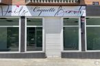 Retail for sale & for rent at Calle Florida, 56, Aranjuez, Madrid, 28300 with property, fixture, window, building, font, facade, door, glass, building material and signage around