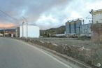 Land for sale at Carretera Estación, Jadraque, Guadalajara, 19240 with building, cloud, sky, street light, road surface, asphalt, land lot, plant, gas and city around