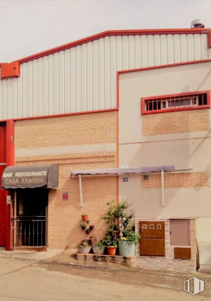 Nave en venta en Polígono industrial Valmor, Valdemoro, Madrid, 28341 con ventana, edificio, planta, propiedad, accesorio, madera, sombra, material de construcción, planta de interior y fachada alrededor