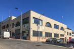 Office for sale at Calle Tánger, 1, San Sebastián de los Reyes, Madrid, 28700 with car, van, building, sky, property, tire, window, street light, wheel, vehicle and architecture around