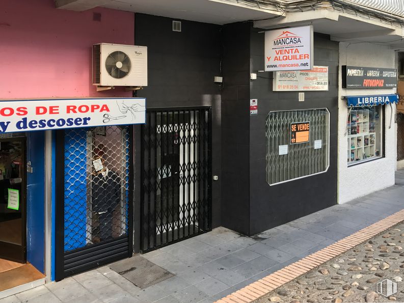 Local en alquiler y venta en Calle Pintor Ribera, 5, Móstoles, Madrid, 28933 con accesorio, pared, gas, fachada, fuente, puerta, edificio, señalización, ciudad y material compuesto alrededor