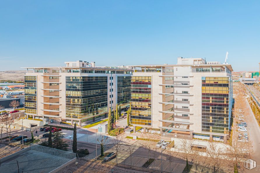 Oficina en alquiler en Edificio Beta, Calle Marie Curie, 7, Rivas-Vaciamadrid, Madrid, 28529 con edificio, cielo, ventana, diseño urbano, bloque de torres, condominio, propiedad material, zona residencial, fachada y edificio comercial alrededor