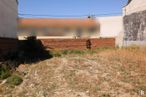 Land for sale at Calle Torrelaguna, Fuente el Saz de Jarama, Madrid, 28140 with sky, plant, land lot, brick, wood, brickwork, grass, grassland, landscape and plain around