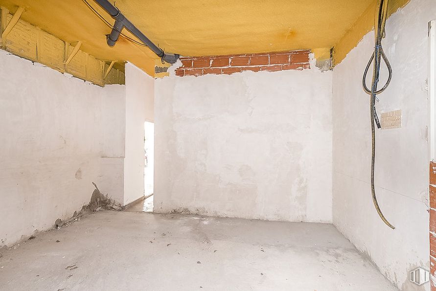 Local en venta en Avenida Cerro Milano, Villa de Vallecas, Madrid, 28031 con alumbrado, edificio, suelo, material compuesto, casa, suelos, madera, techo, hormigón y tintes y matices alrededor