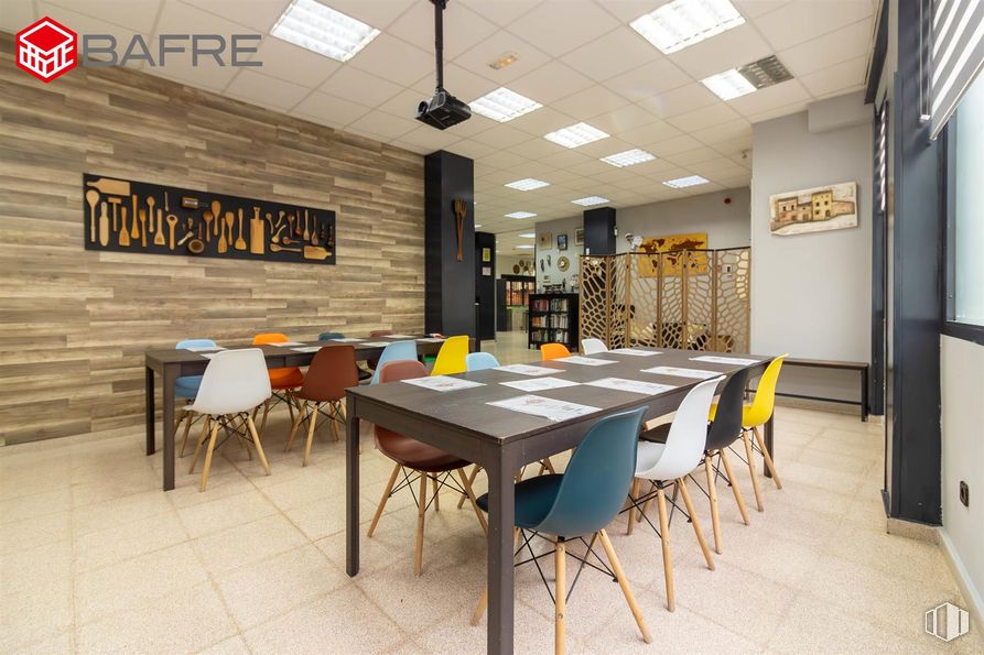 Retail for sale at Calle Pozo Chico, Valdemoro, Madrid, 00000 with chair, light fixture, kitchen & dining room table, furniture, interior design, flooring, wall, floor, wood and ceiling around