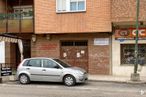 Retail for rent at Avenida Miguel de Cervantes, 83, Tarancón, Cuenca, 16400 with wheel, car, tire, window, door, automotive parking light, land vehicle, vehicle, motor vehicle and hubcap around