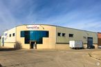 Industrial for sale at Calle Arroyo del Salobre, 14, Valdetorres de Jarama, Madrid, 28150 with truck, commercial building, advertising, logo, company, headquarters and corporate headquarters around