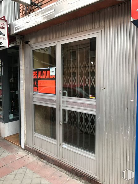 Local en venta en Calle Galiana, 14, La Latina, Madrid, 28011 con edificio, madera, accesorio, ventana, fachada, puerta, casa, gas, material compuesto y albañilería alrededor