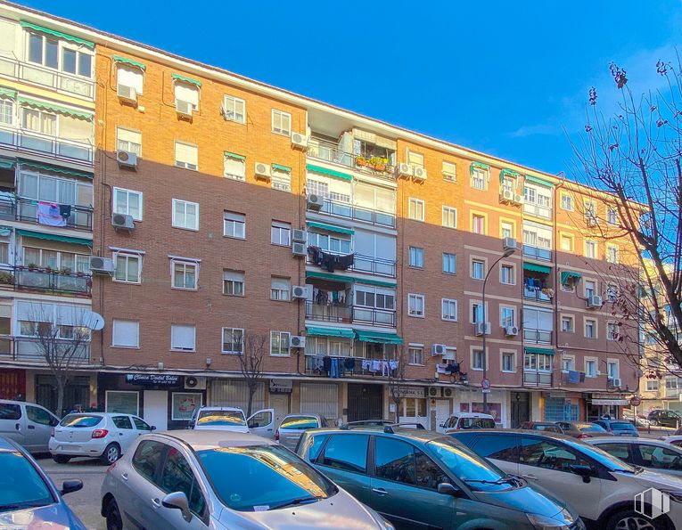 Local en venta en Calle Doctor Barraquer, 21, Getafe, Madrid, 28903 con coche, edificio, neumático, rueda, vehículo terrestre, vehículo, ventana, cielo, azul y luz alrededor