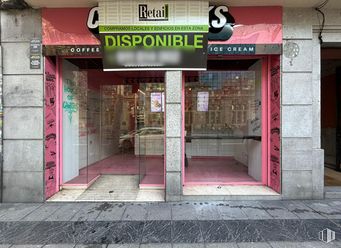 Retail for sale & for rent at Calle Alberto Aguilera, 48, Chamberí, Madrid, 28015 with door, advertising, glass, retail, logo, transparency, cleanliness and beauty salon around