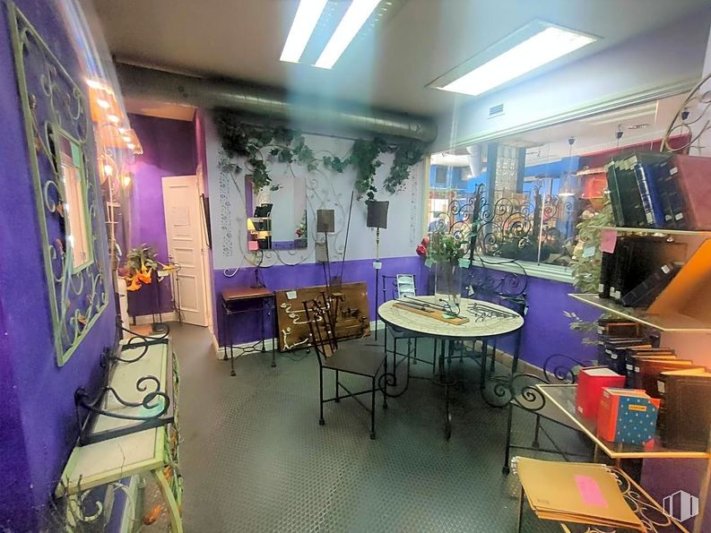 Retail for rent at Calle Nuestra Señora de Valverde, 47, Fuencarral - El Pardo, Madrid, 28034 with chair, light fixture, table, lighting, furniture, purple, decoration, interior design, violet and building around